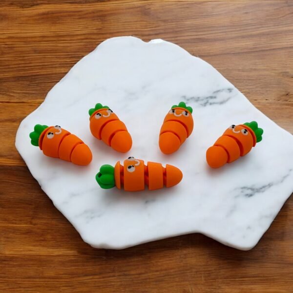 3D-Printed Articulated Carrot Fidget Toy