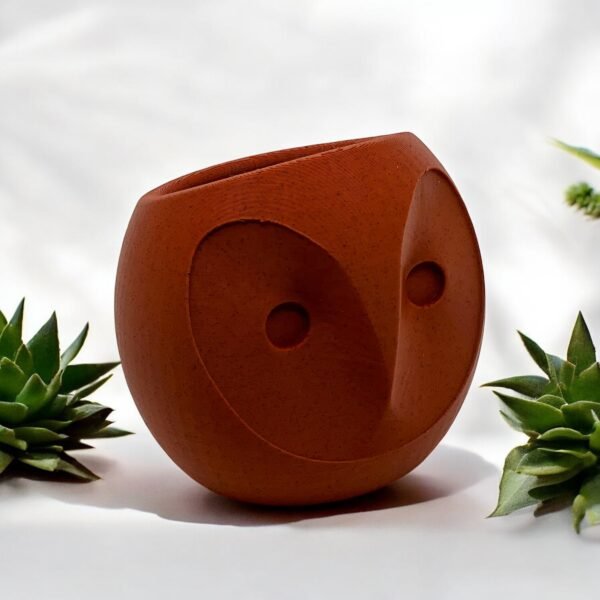 3D-Printed Terracotta Owl Planter Pot