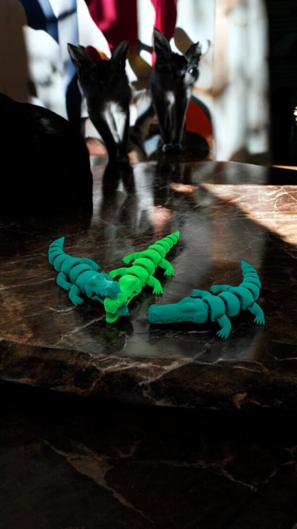 Articulated Alligator Fidget Toys - Image 2