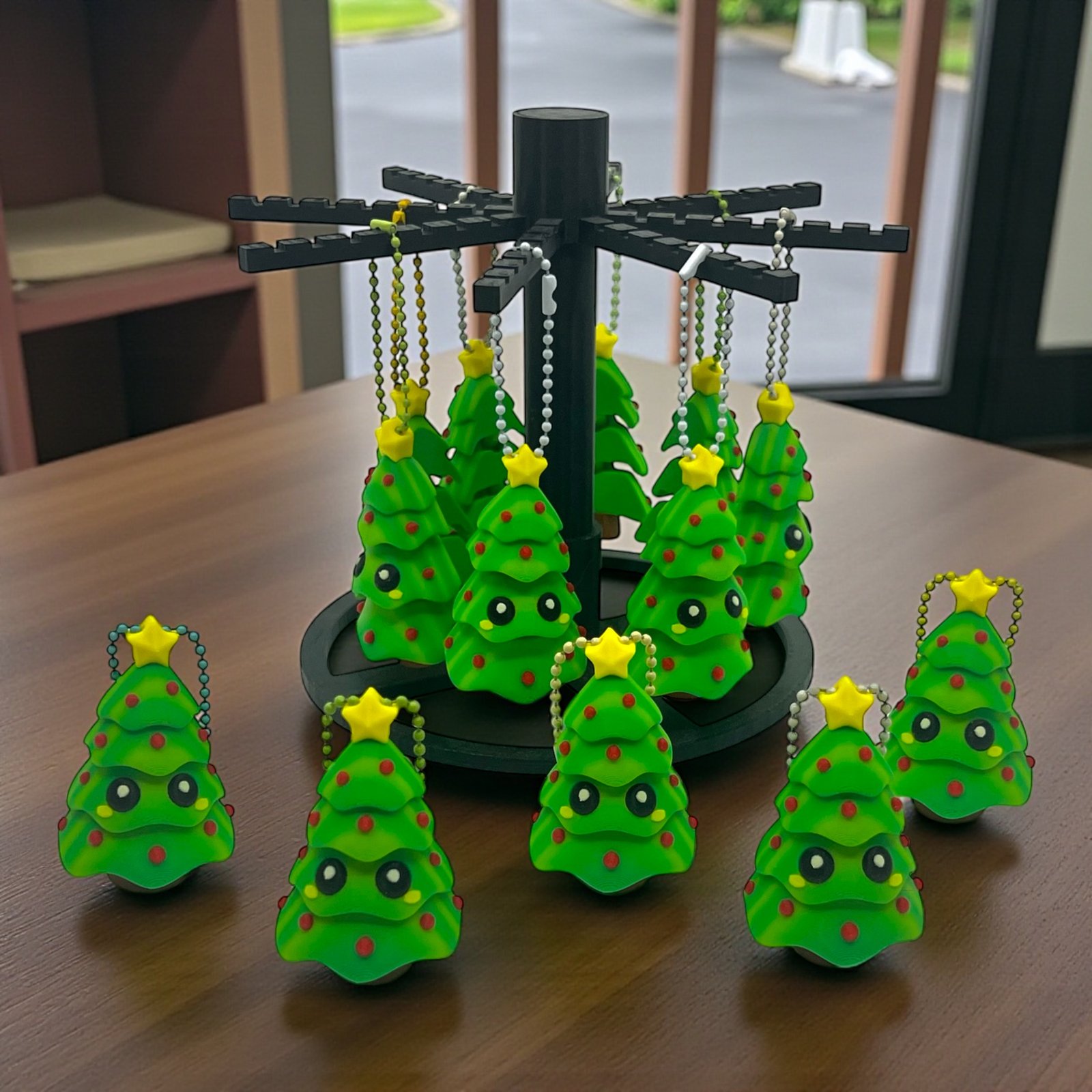 Cute Christmas Tree Keychain – Festive Holiday Mini Ornament - Image 3